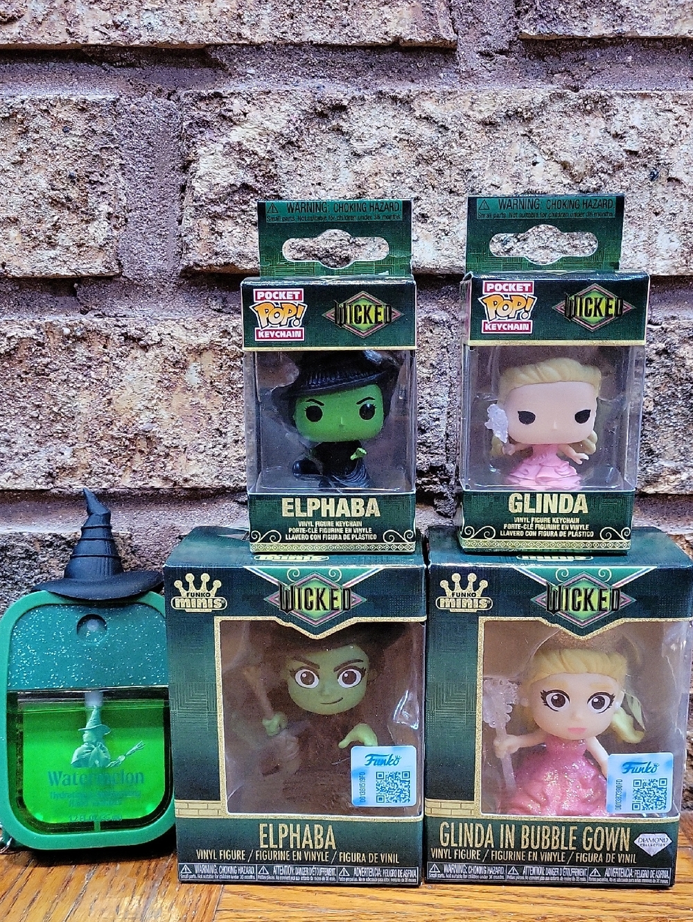 Funko Wicked Lot Glinda Elphaba Minis and Keychains NIB Collectible